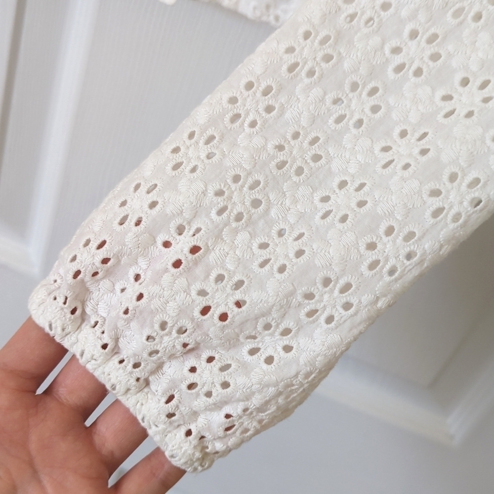 Joie Eyelet Embroidered Square Neck Form Fitting Long Sleeve Cropped Top White S - Picture 9 of 12